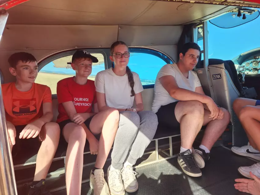  - Galerie Parachute Ados