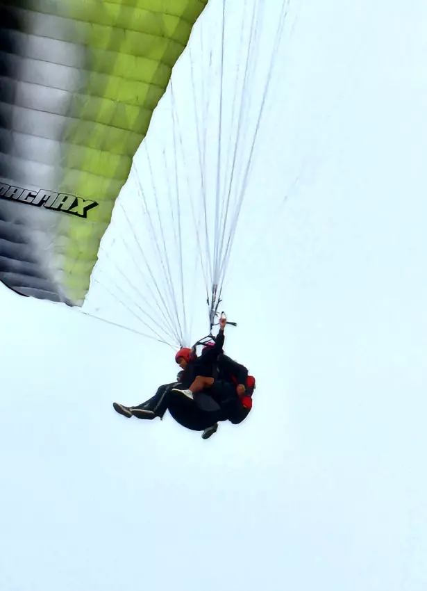  - Galerie Parachute Ados