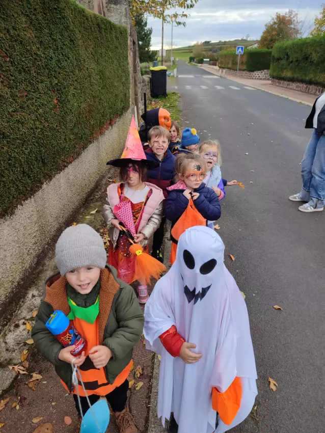  - Galerie AUTOMNE "grands et petits monstres"