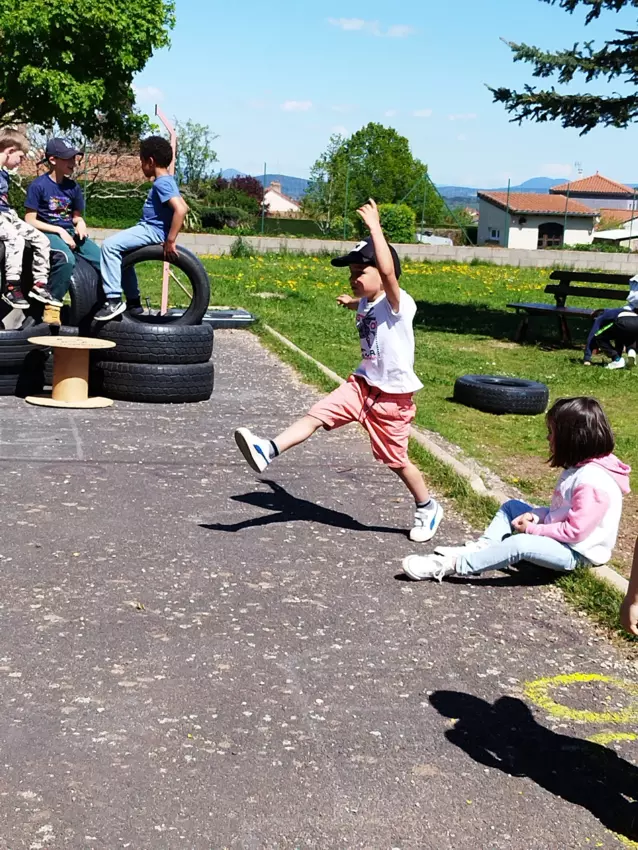 - Galerie Printemps 2025 "Paléontologues en herbe"