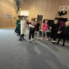 Centre de Vals Prés le Puy - Périscolaire - Galerie Découverte du théâtre