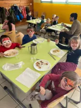 Centre de Bains & Solignac - Mercredis - Galerie Vive les couleurs