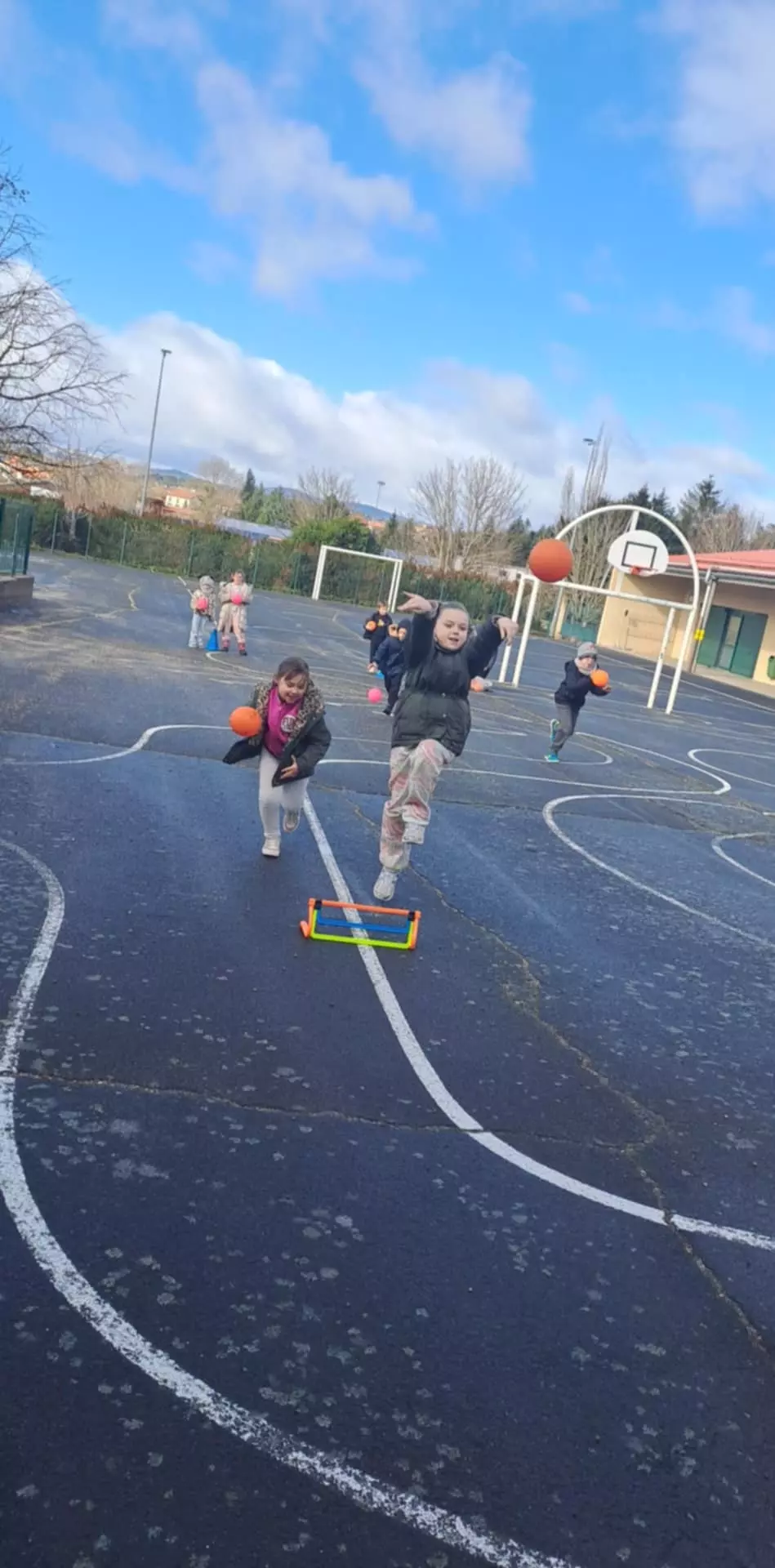 Centre de Velay Ouest (Allègre - Saint Paulien) - Vacances - Galerie Le jour je bouge, la nuit je rêve février 2026