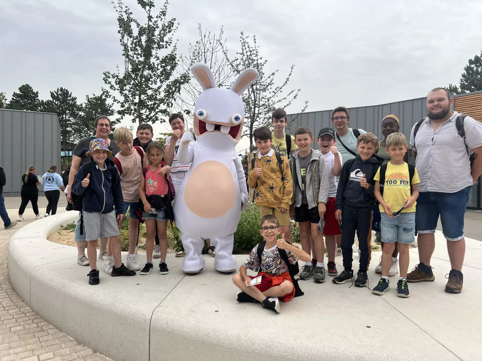 Centre de AdosClic - AdosClic - Galerie Futuroscope 29 juin