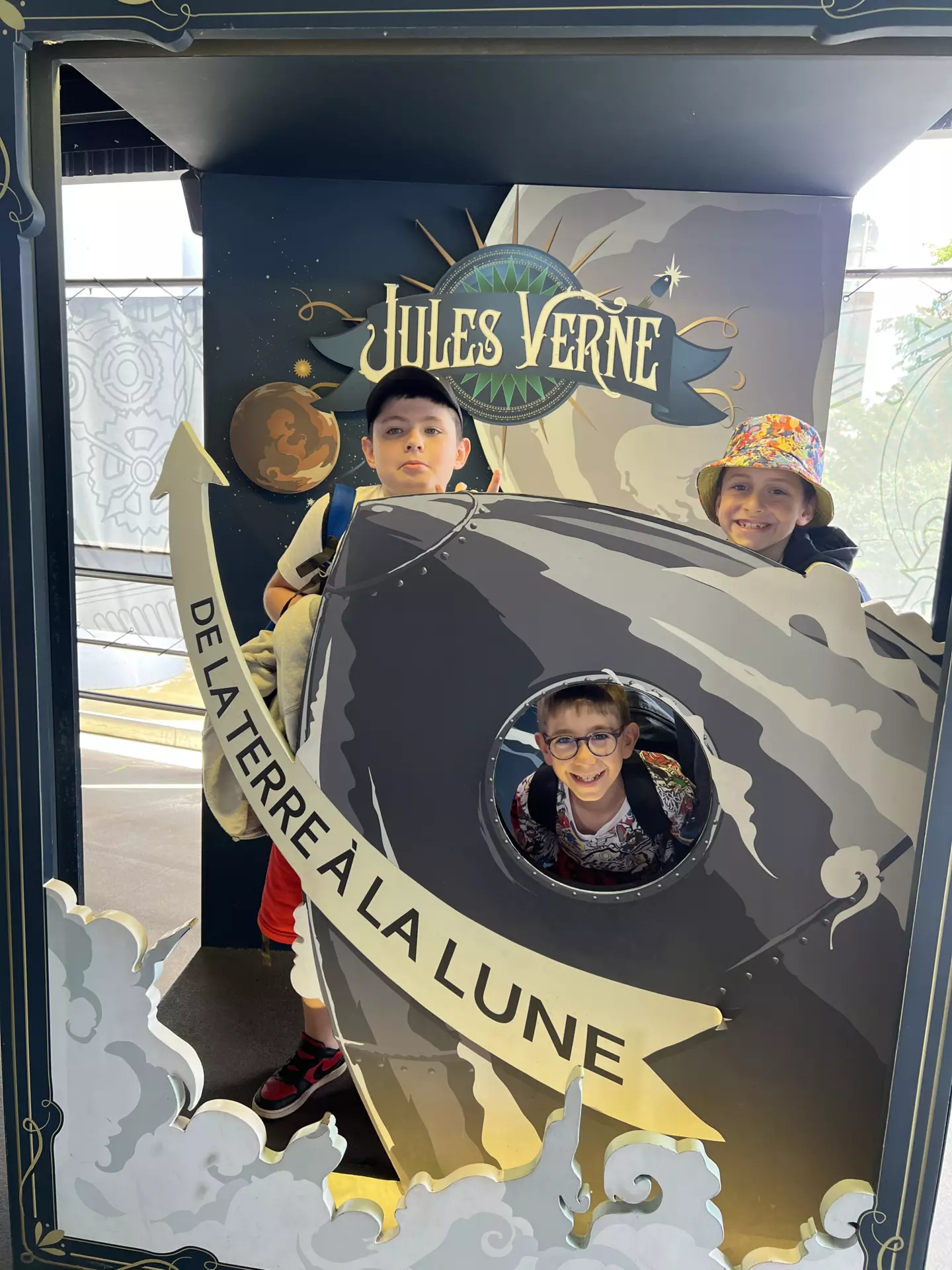 Centre de AdosClic - AdosClic - Galerie Futuroscope 29 juin